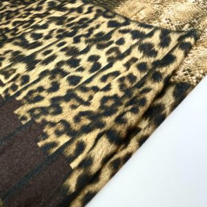 Maglina animalier a pannelli marrone