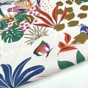 Cotone Certificato Oeko-Tex con stampa tropicale ideale per cucito creativo