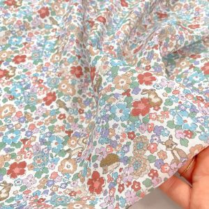 Cotone morbidissimo con Certificazione Oeko-Tex con stampa fiorellini inglesi colorati