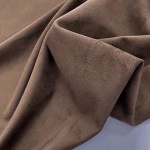 Tessuto scamosciato marrone perfetto per creare borse e pochette, giubbotti e top